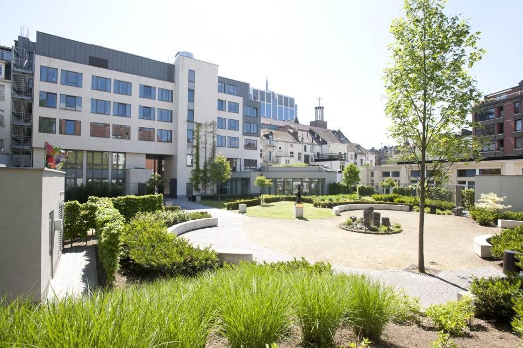 Hostel Van Gogh Brussels Exterior photo