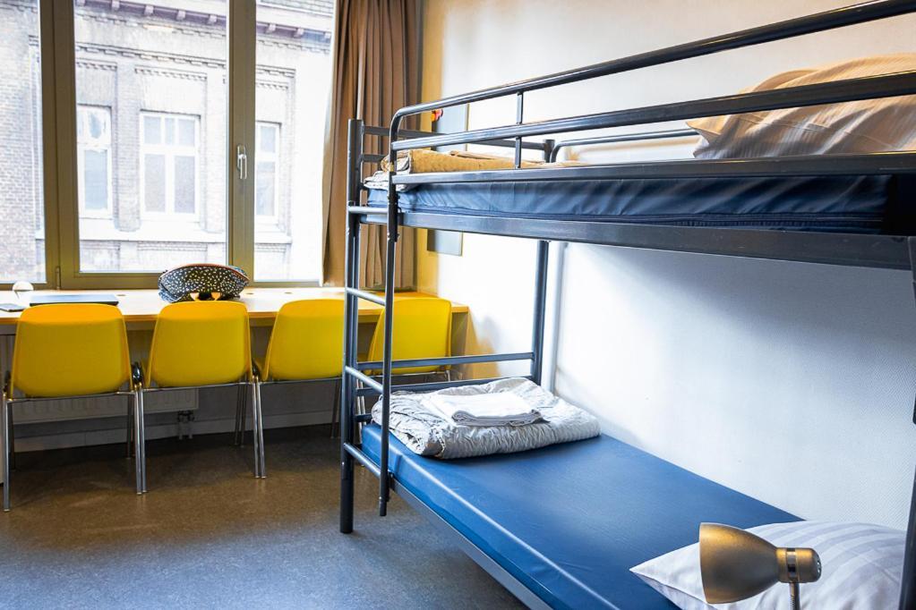Hostel Van Gogh Brussels Exterior photo
